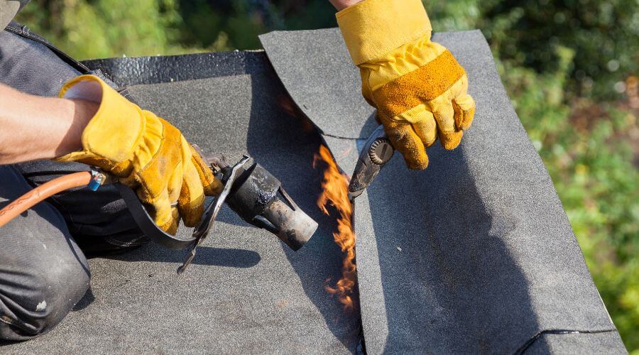 Professional gutter cleaning in Timberon, NM